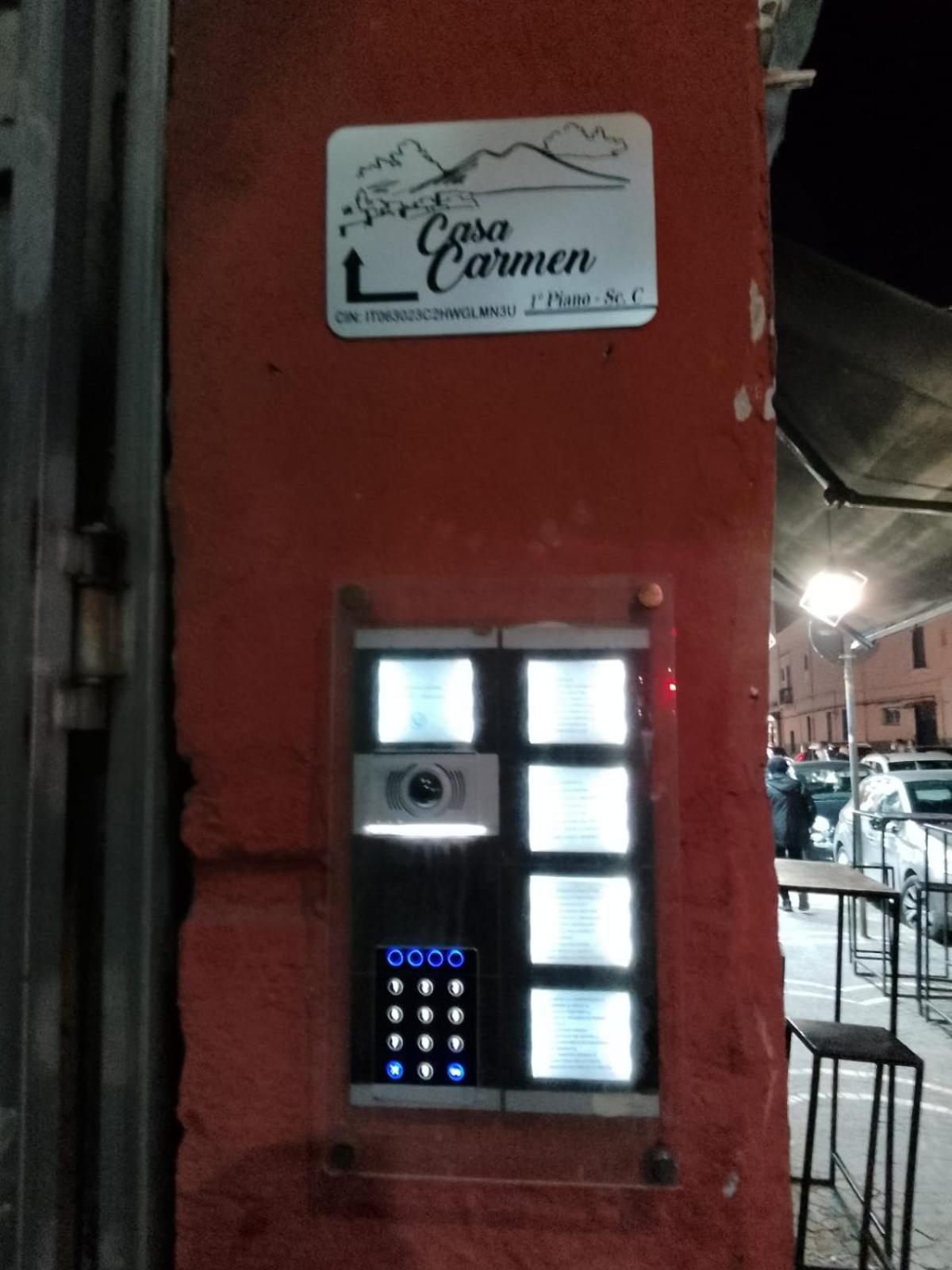 Appartamento Casa Carmen Napoli Esterno foto