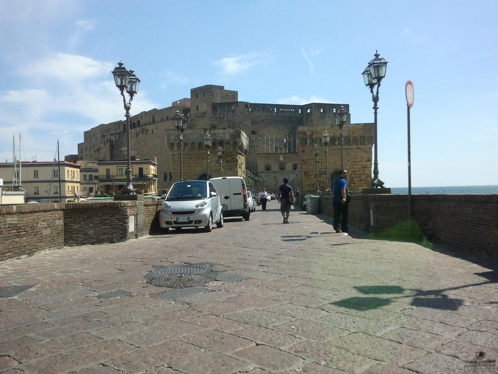 Appartamento Casa Carmen Napoli Esterno foto