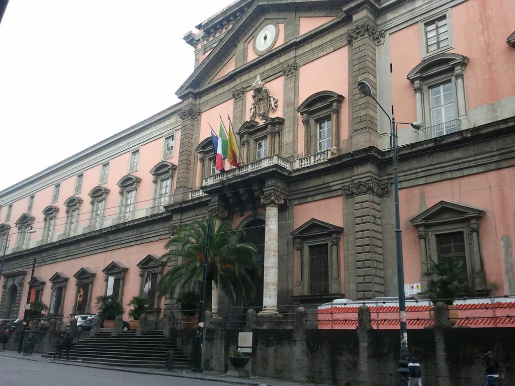 Appartamento Casa Carmen Napoli Esterno foto