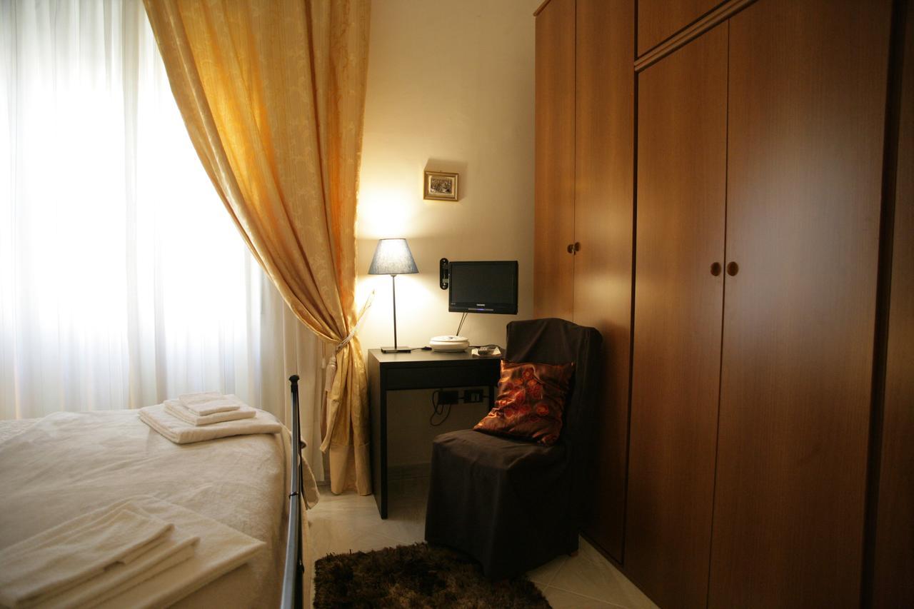 Appartamento Casa Carmen Napoli Esterno foto