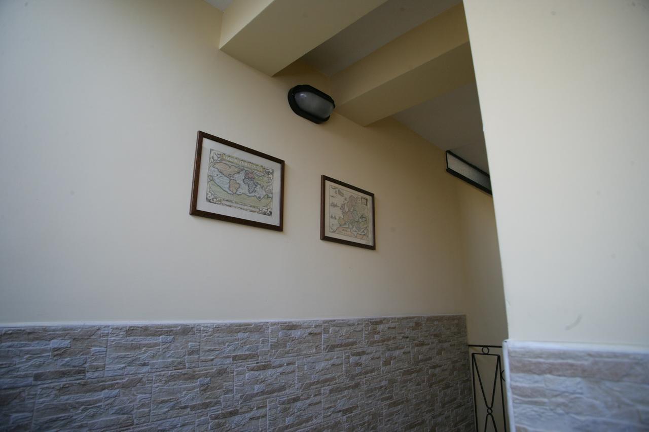 Appartamento Casa Carmen Napoli Esterno foto