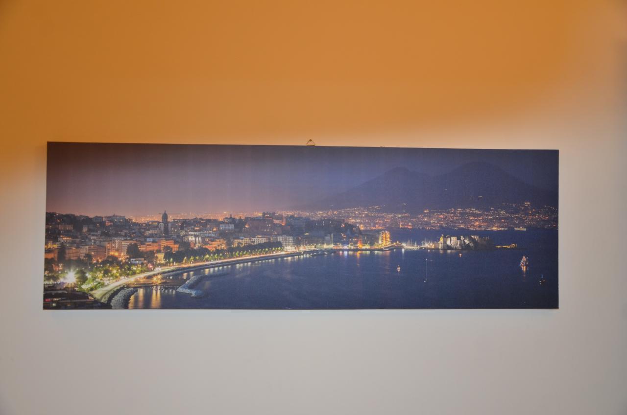 Appartamento Casa Carmen Napoli Esterno foto