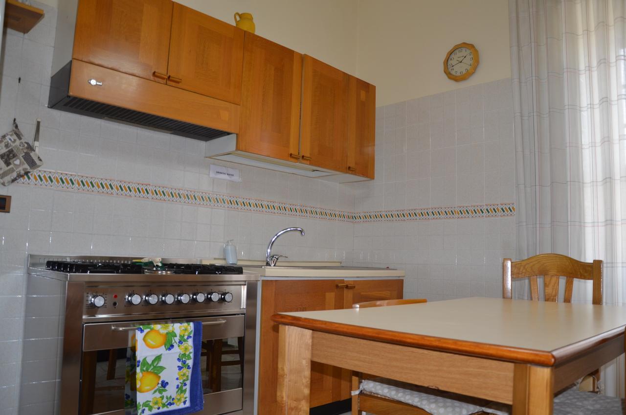 Appartamento Casa Carmen Napoli Esterno foto