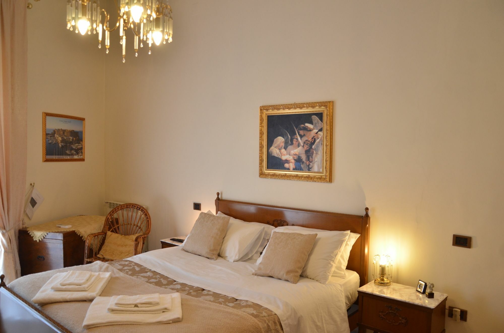 Appartamento Casa Carmen Napoli Esterno foto