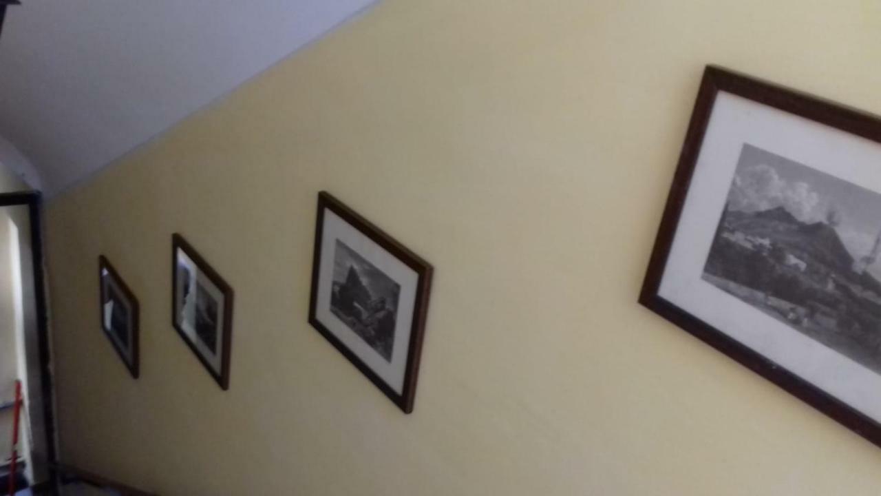 Appartamento Casa Carmen Napoli Esterno foto